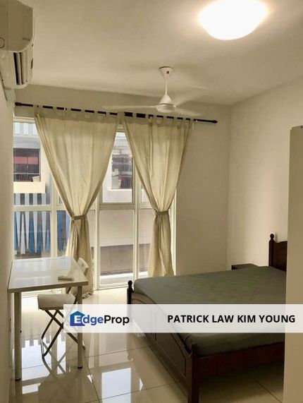 Female Only FF Master Room 8 mins walk to Ara LRT, Selangor, Ara Damansara