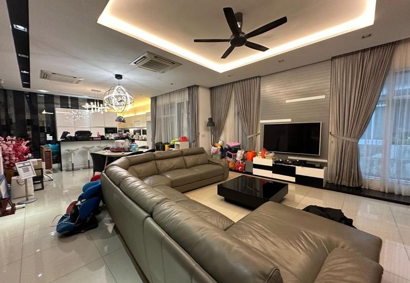 Clover Garden Residences