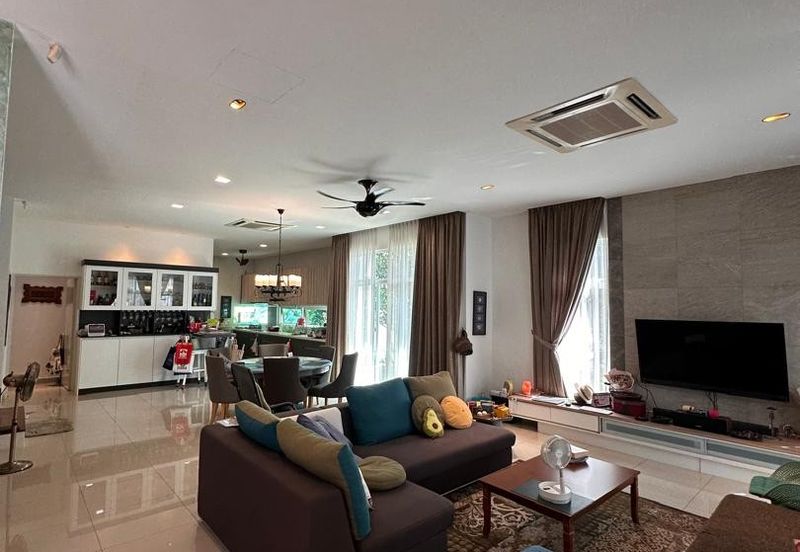 Clover Garden Residences