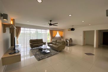 The Plaza Condominium