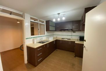 The Plaza Condominium