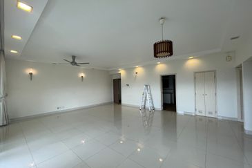 The Plaza Condominium