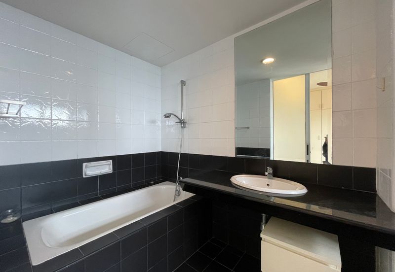 The Plaza Condominium