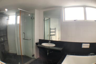 The Plaza Condominium