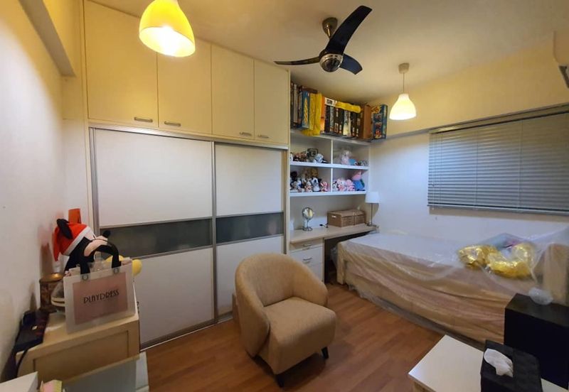 The Plaza Condominium