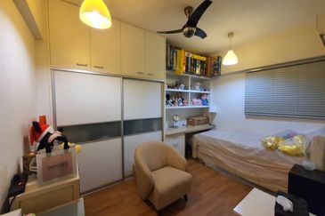 The Plaza Condominium