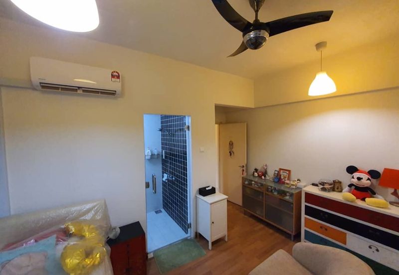 The Plaza Condominium