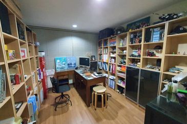 The Plaza Condominium