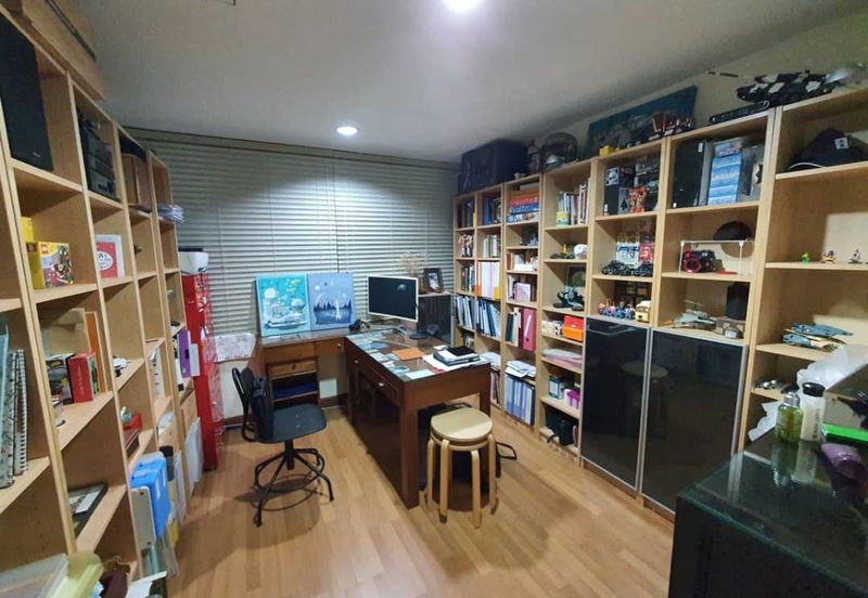 The Plaza Condominium