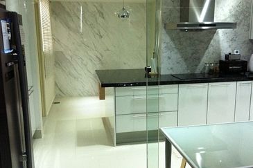 The Plaza Condominium