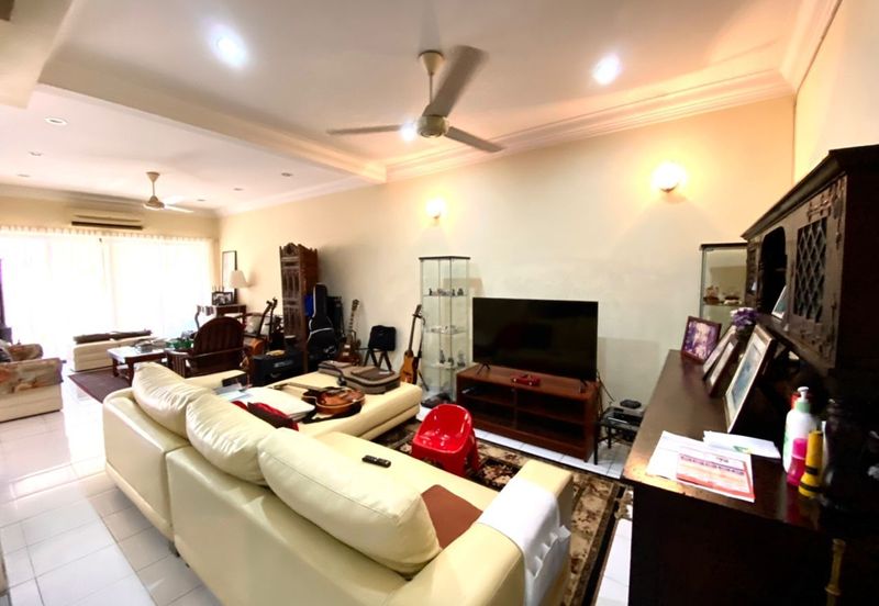 Avenue23 PJU 3 Two Sty Intermediate house For Sale