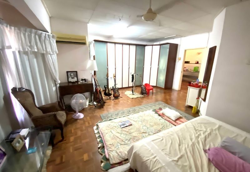 Avenue23 PJU 3 Two Sty Intermediate house For Sale