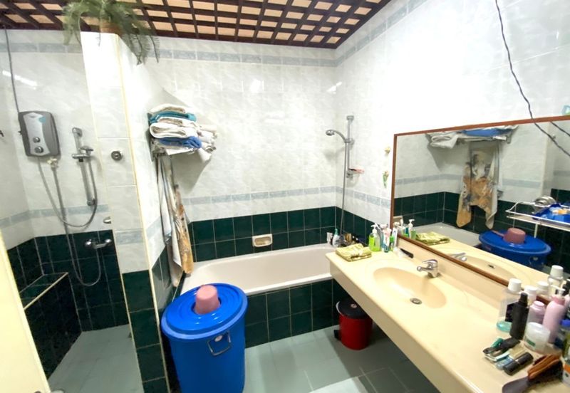 Avenue23 PJU 3 Two Sty Intermediate house For Sale