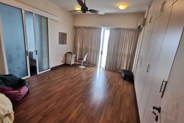 The Plaza Condominium