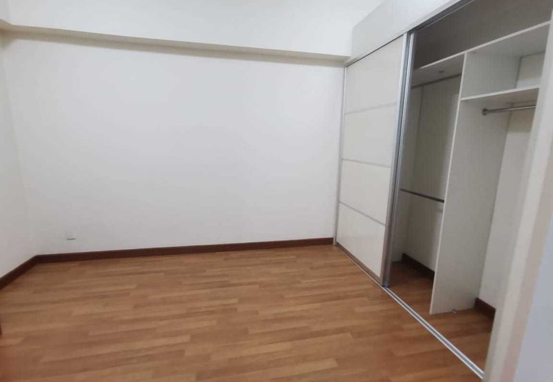 The Plaza Condominium