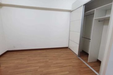 The Plaza Condominium