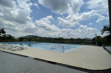 The Plaza Condominium