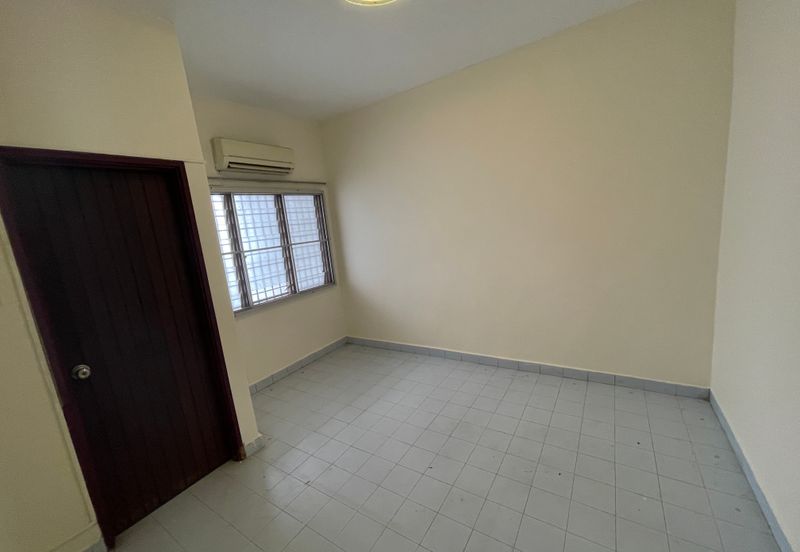 Persiaran Syed Putra 3