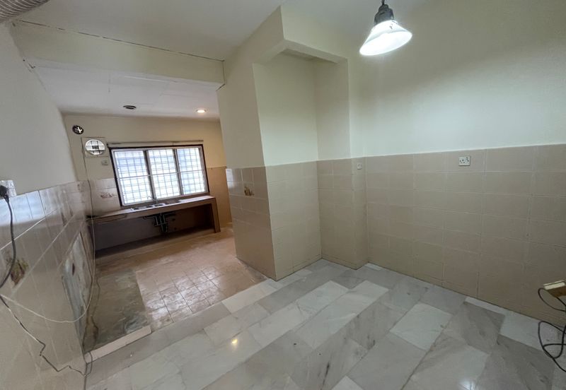 Persiaran Syed Putra 3