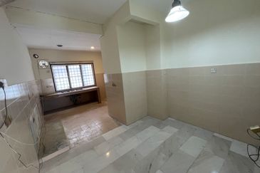 Persiaran Syed Putra 3