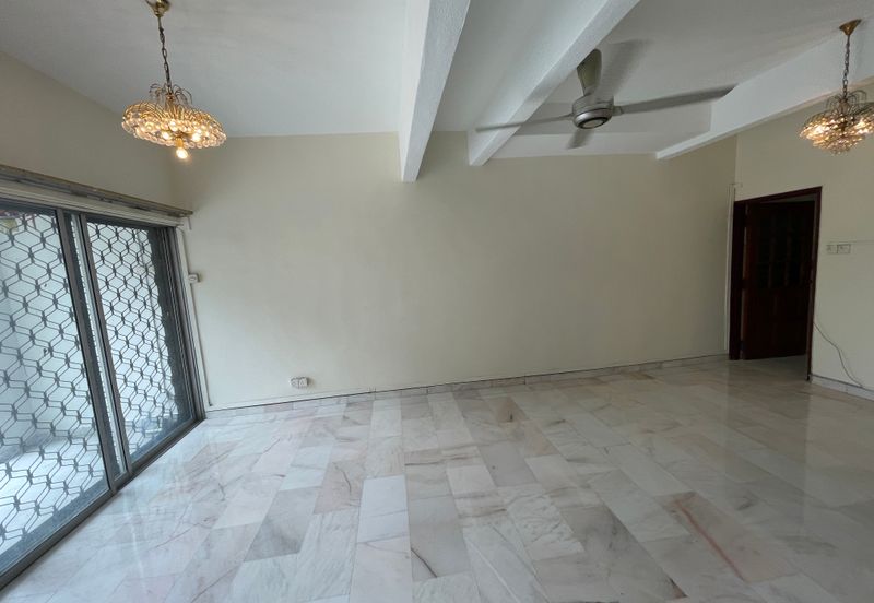 Persiaran Syed Putra 3