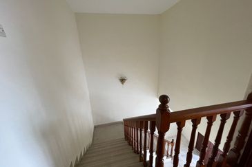 Persiaran Syed Putra 3