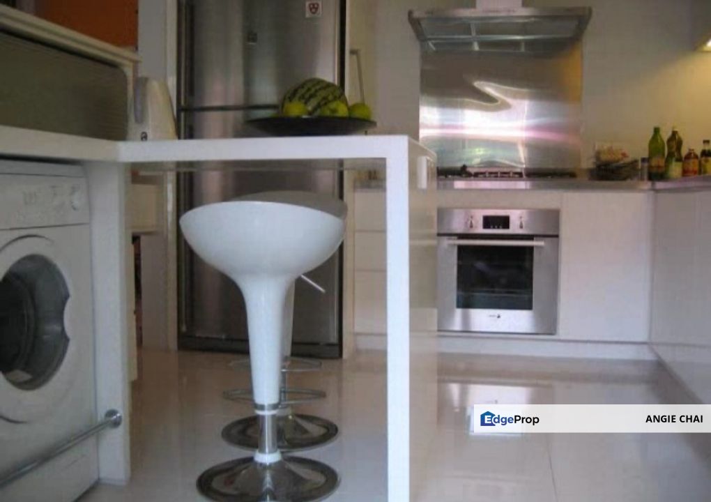 ParkVille Townhouse Sunway Damansara Renovated With ID Design For Sale, Selangor, Sunway Damansara