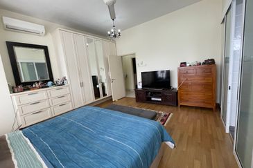 The Plaza Condominium