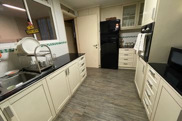 The Plaza Condominium