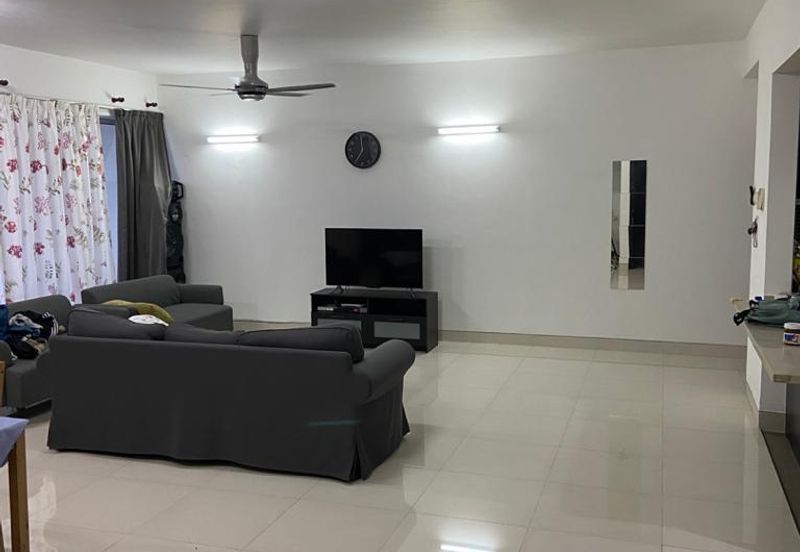 The Plaza Condominium