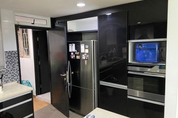 The Plaza Condominium