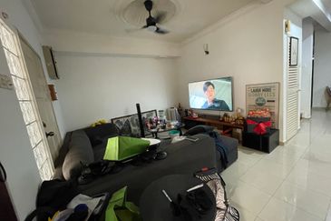 Avenue 23 Sunway Damansara  2 Sty Intermediate Unit For Sale