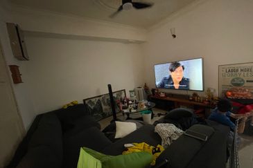 Avenue 23 Sunway Damansara  2 Sty Intermediate Unit For Sale