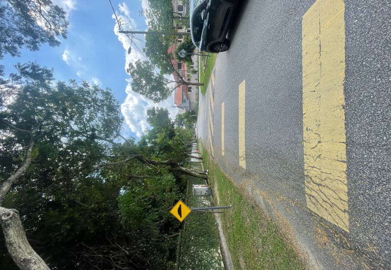 Avenue 23 Sunway Damansara  2 Sty Intermediate Unit For Sale