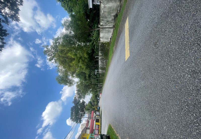 Avenue 23 Sunway Damansara  2 Sty Intermediate Unit For Sale