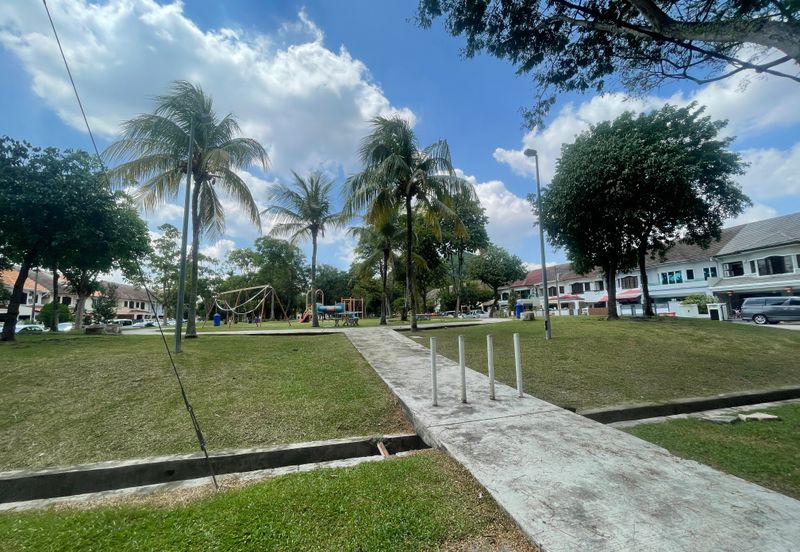 Avenue 23 Sunway Damansara  2 Sty Intermediate Unit For Sale