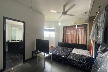 The Plaza Condominium