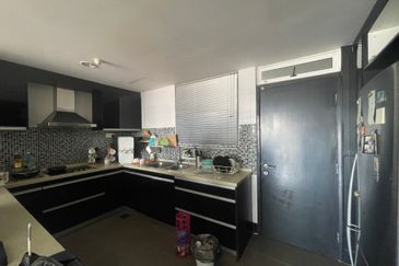 The Plaza Condominium