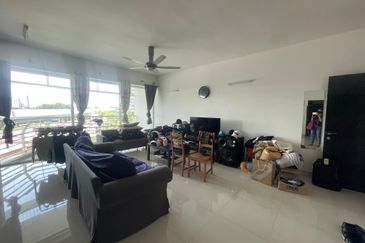 The Plaza Condominium