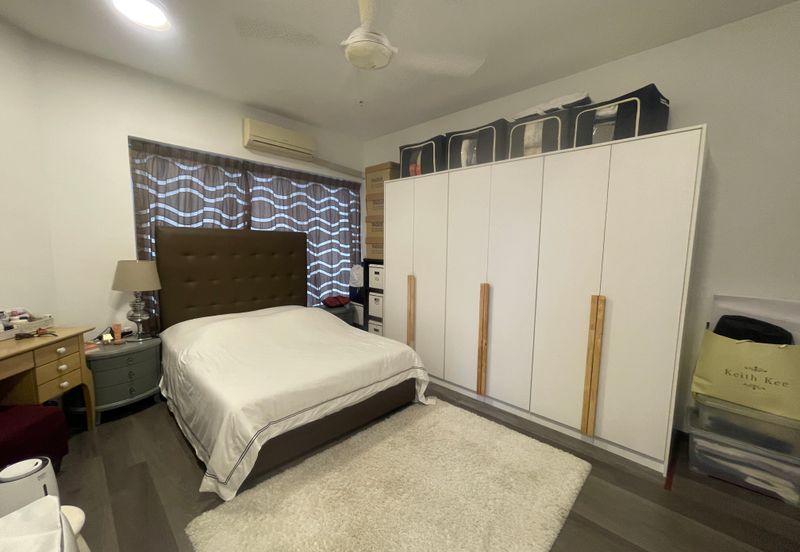 The Plaza Condominium