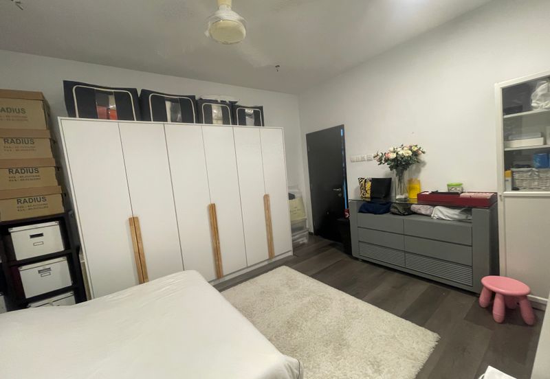 The Plaza Condominium