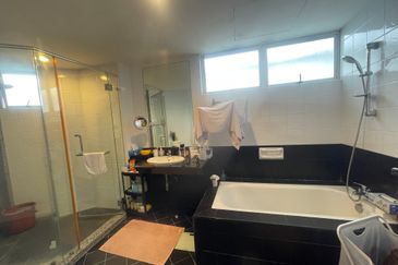 The Plaza Condominium