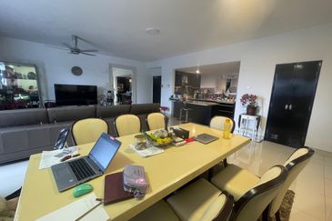 The Plaza Condominium