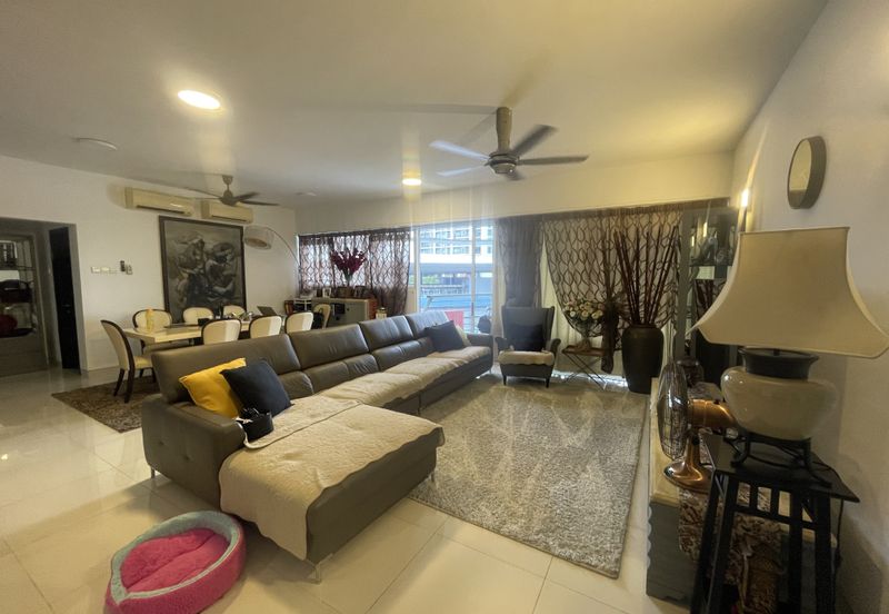 The Plaza Condominium