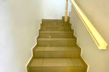 Fully renovated & extended with modern concept 2 storey link house @ Avenue 23 Sunway Damansara