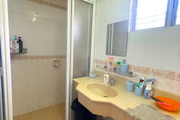 Fully renovated & extended with modern concept 2 storey link house @ Avenue 23 Sunway Damansara