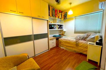 The Plaza Condominium