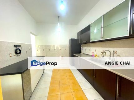 1.5 storey garden townhouse @ Parkville near business amenities, Selangor, Sunway Damansara