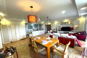 The Plaza Condominium