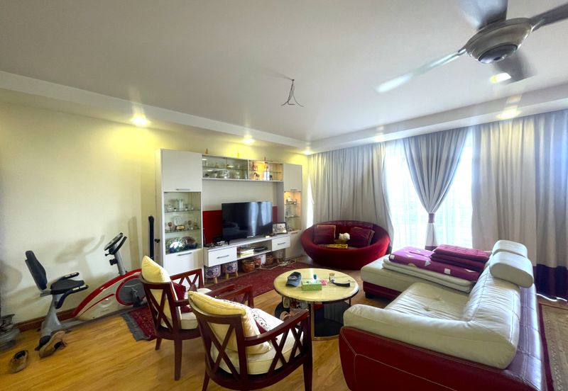 The Plaza Condominium